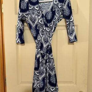 LuLaRoe Navy and White Long Sleeve Dress